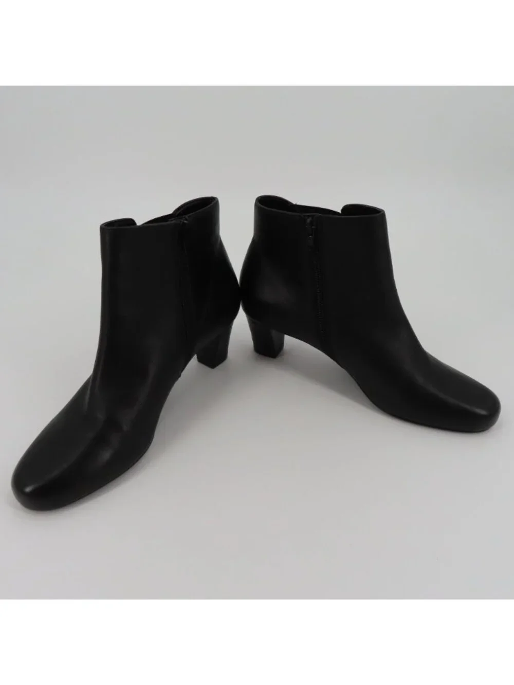 David Tate Womens 11 M Solid Black Leather Upper Ankle Boots Booties Zippered